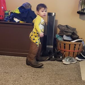 Meet your Posher, Bill